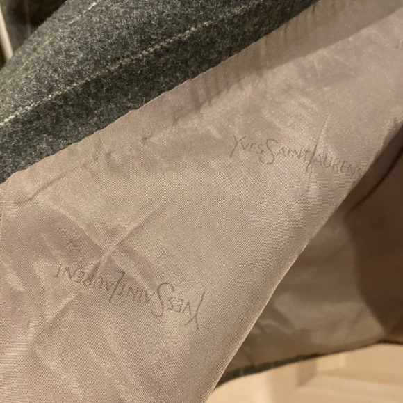 YSL Blazer - Picture 3 of 9